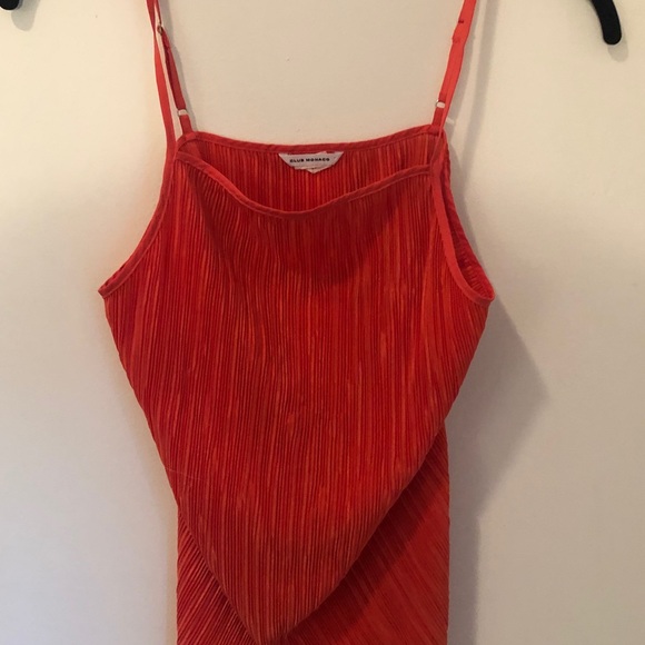 Red Club Monaco Top - Picture 2 of 6